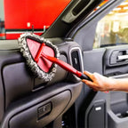 2-in-1 Easy Reach Detailing Wand